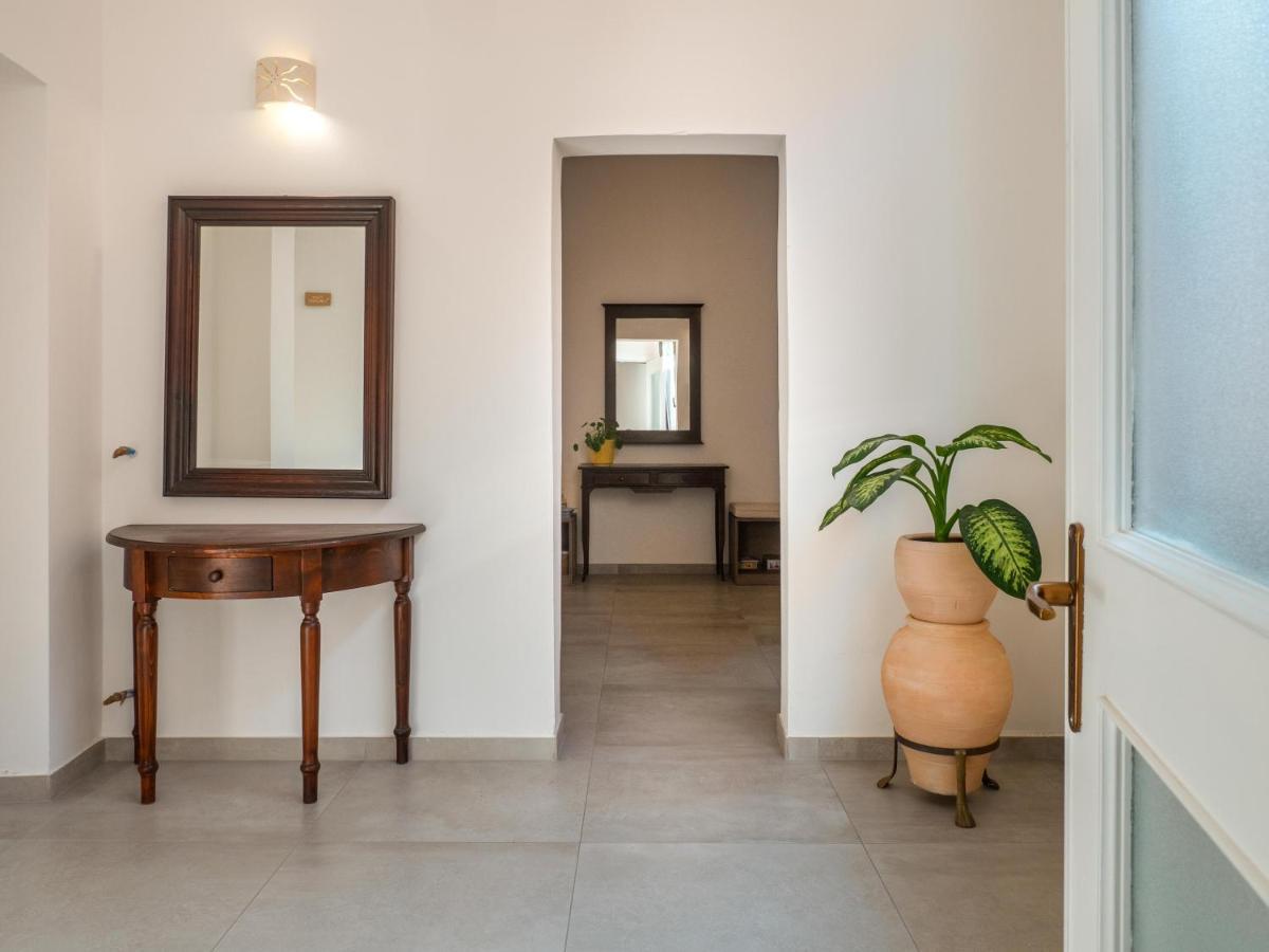 Lucente Rooms & Suites Ugento Exterior photo