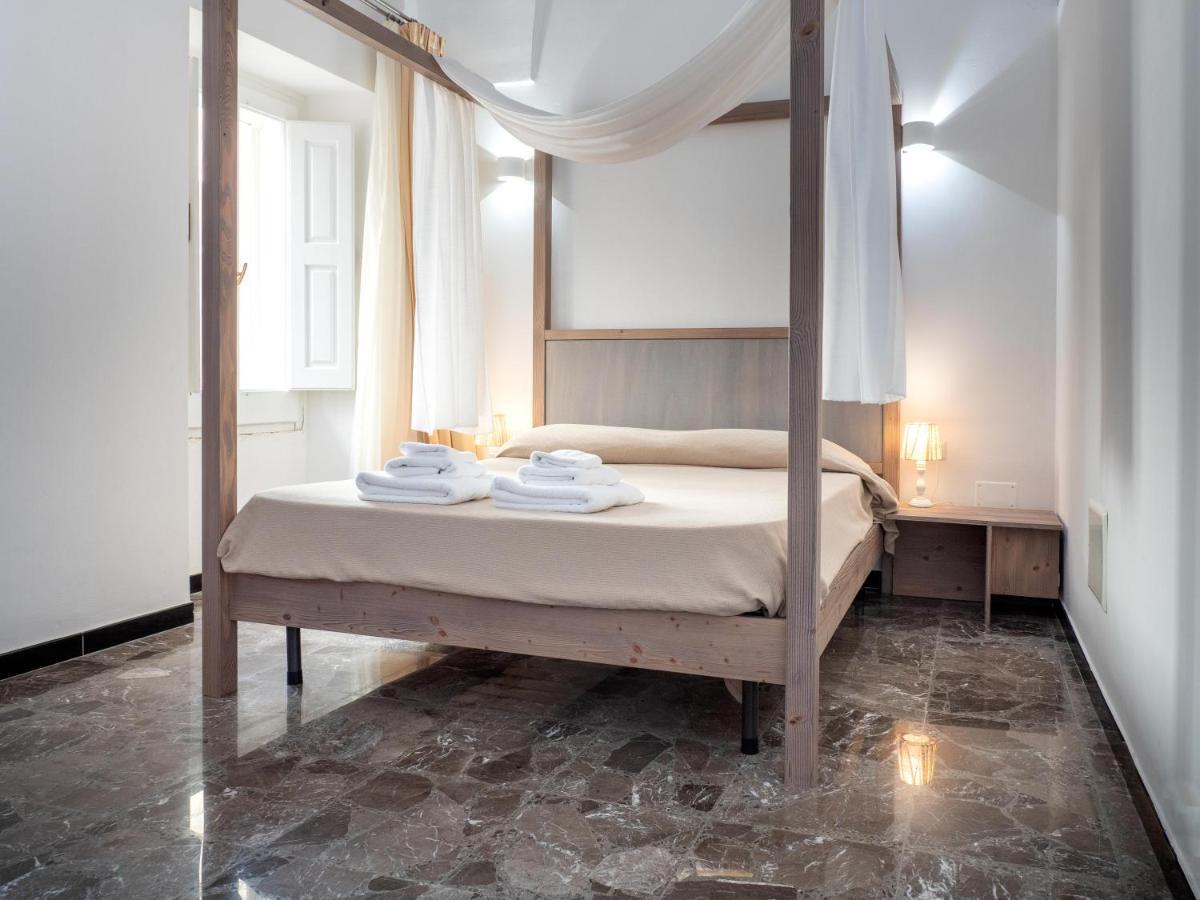 Lucente Rooms & Suites Ugento Exterior photo