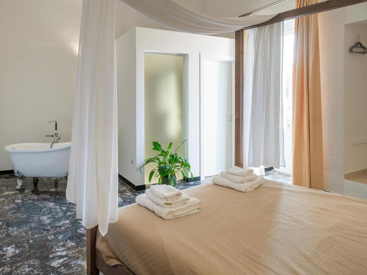 Lucente Rooms & Suites Ugento Exterior photo